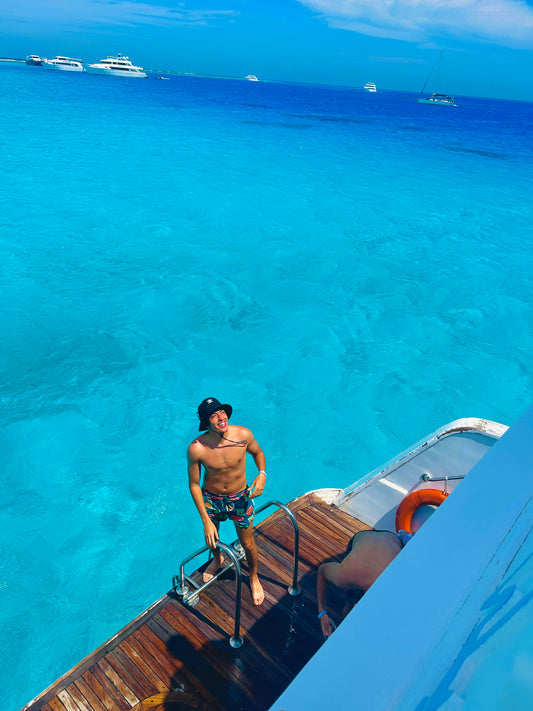 Swim with Dolphins yacht trip - Marsa Alam