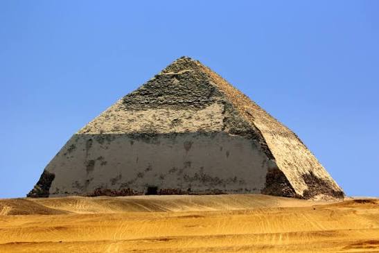 Dahshur Red Pyramid & Bent Pyramid Tour